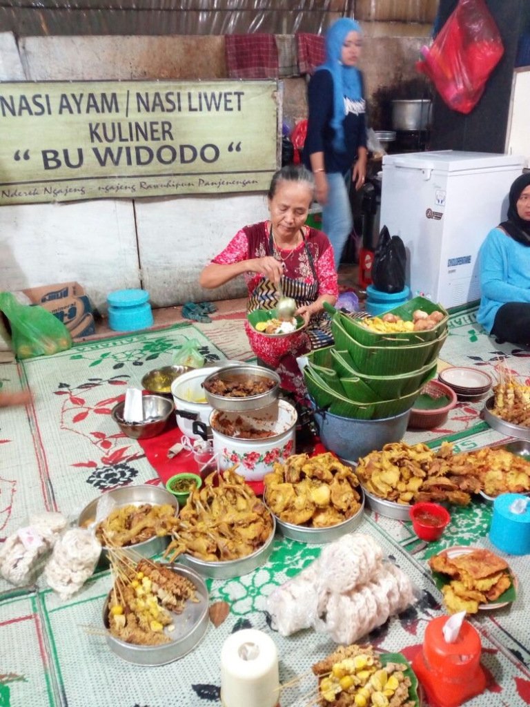 Bosan di Hotel Saja ?, Ini Daftar Kuliner Malam di Semarang Yang Bisa Kamu Nikmati